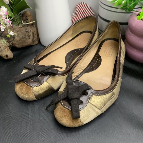 COACH Patchwork Leather Bow Slip On JASMINE Flats/Loafers Size 6.5 - Picture 3 of 7